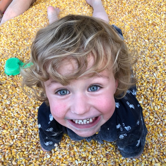 Meet your Posher, Jana - Picture 1 of 1